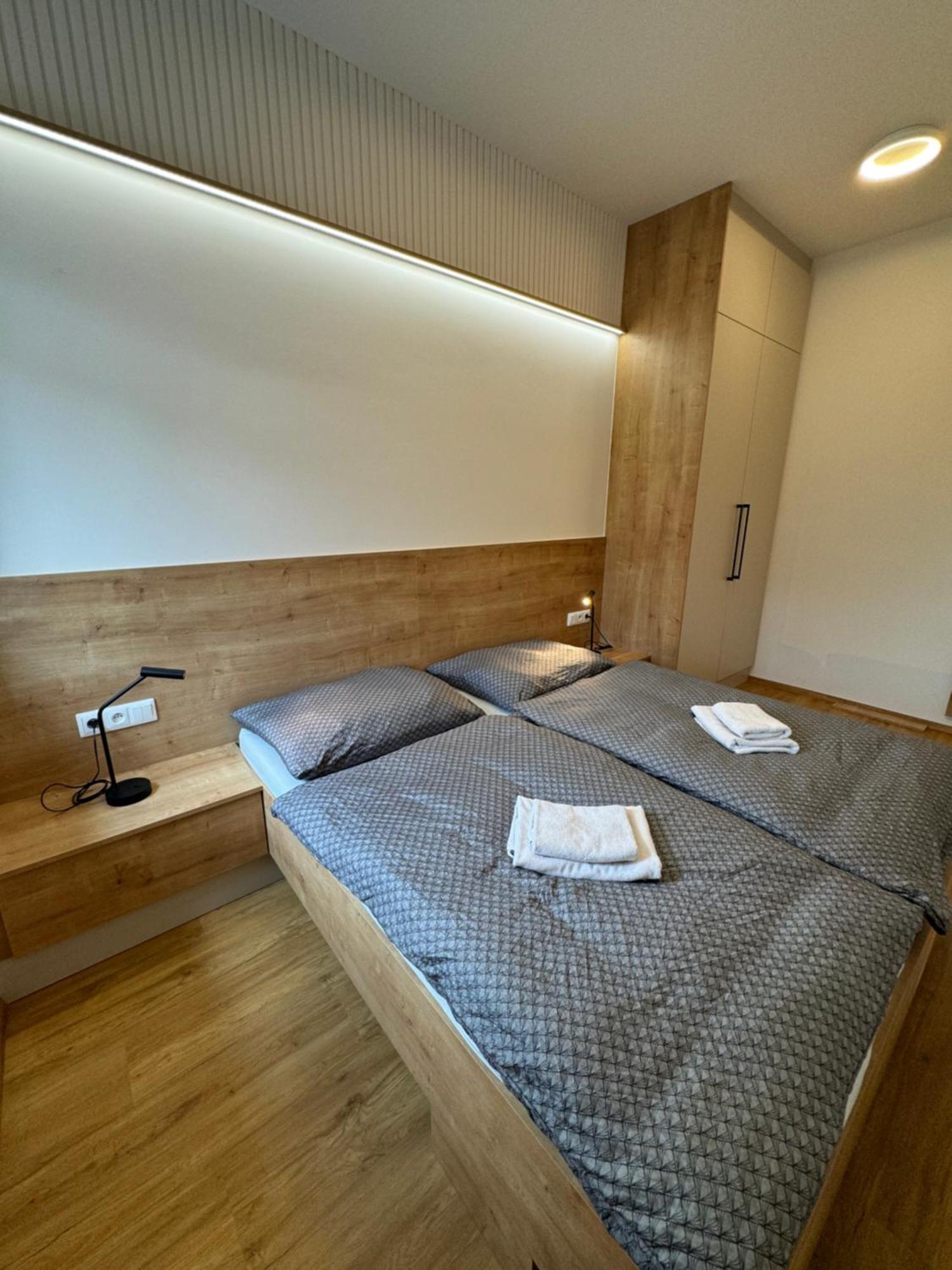Fresh Apartments Брно Екстер'єр фото